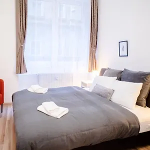 Appartamento Very Spacious Ac, Budapest